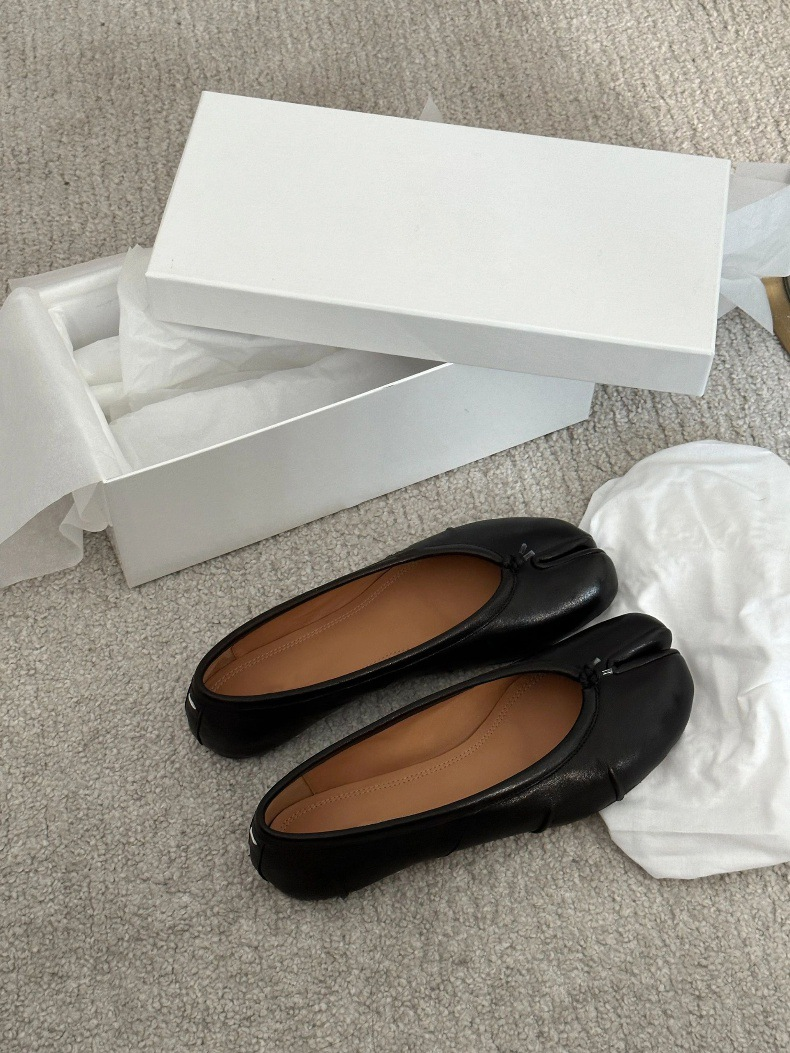 Ballerinas Black Tabi Shoes