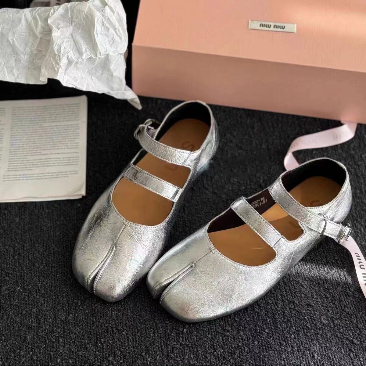 Calfskin Ballerinas Tabi Shoes