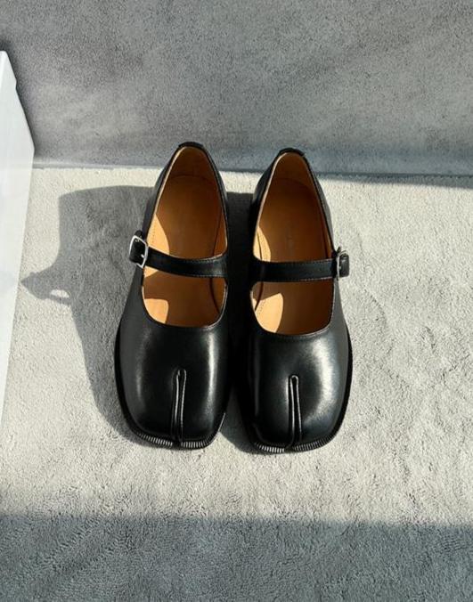 Mary-Janes Tabi Black Shoes